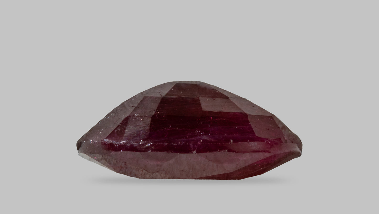 Natural Mozambique Ruby (Manik) 7.57 Carats