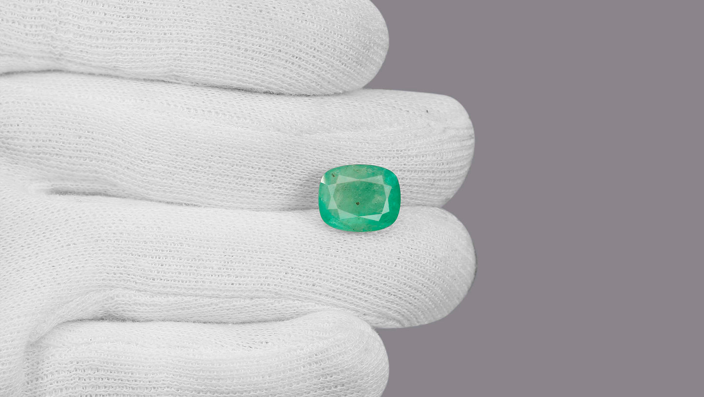 Natural Zambian Emerald (Panna) 6.45 Carats