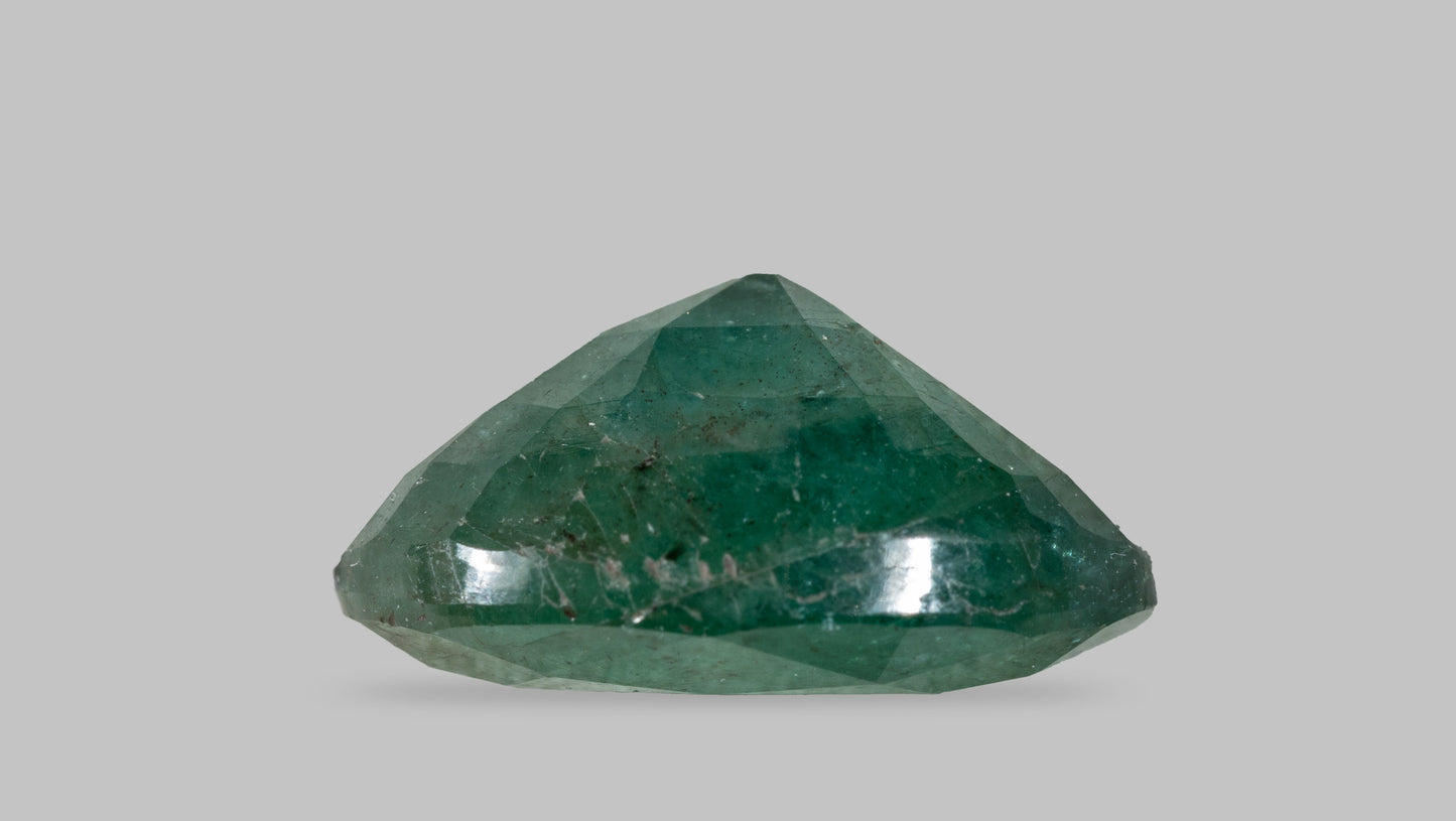 Minor Oil Natural Zambian Emerald (Panna) 5.43 Carats