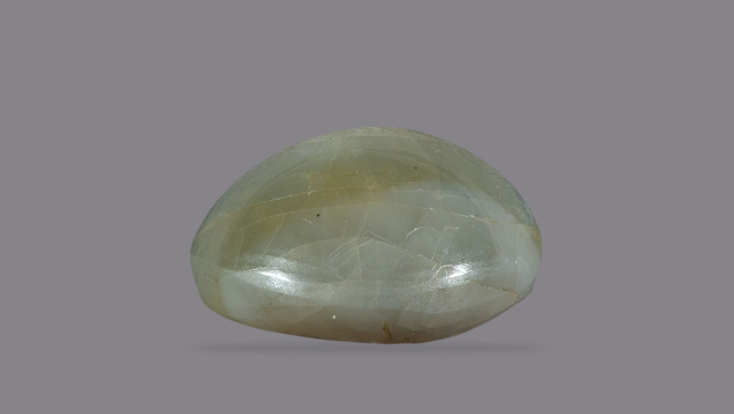 Natural Cat'S Eye (Lehsuniya) 6.88 Carats