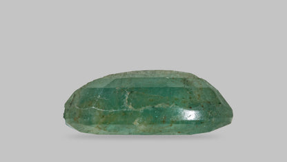 Natural Zambian Emerald (Panna) 5.73 Carats