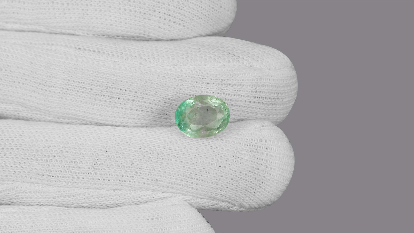 Natural Columbian Emerald (Panna) 6.04 Carats