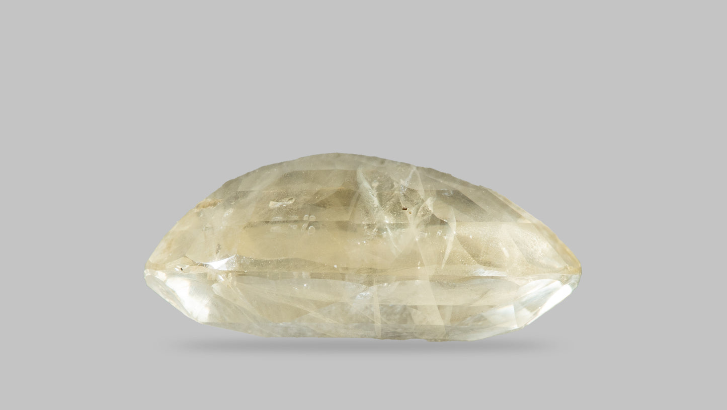 Natural Yellow Sapphire (Pukhraj) 5.45 Carats