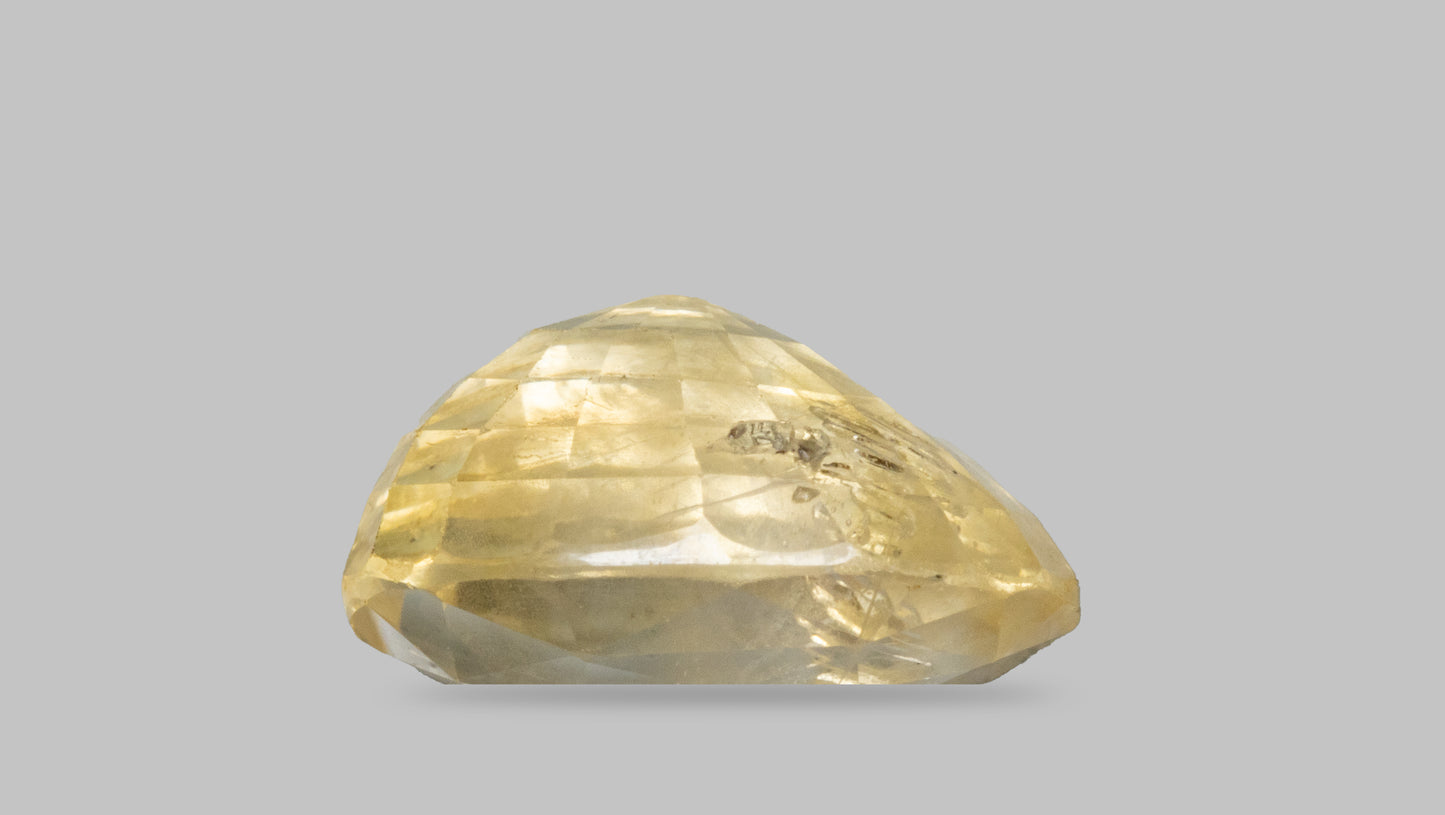 Natural Yellow Sapphire (Pukhraj) 6.37 Carats
