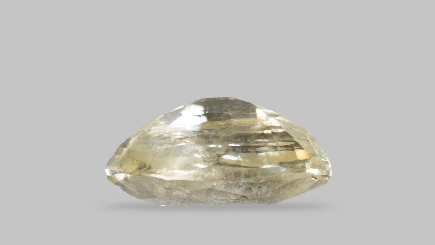 Natural Yellow Sapphire (Pukhraj) 3.77 Carats