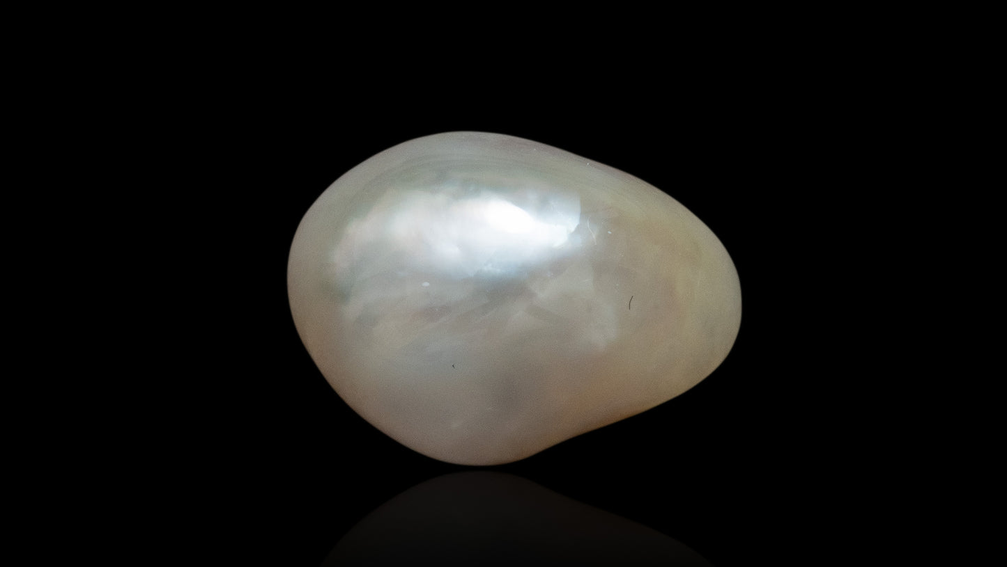 Natural Venezuela Pearl 6.39 Carats