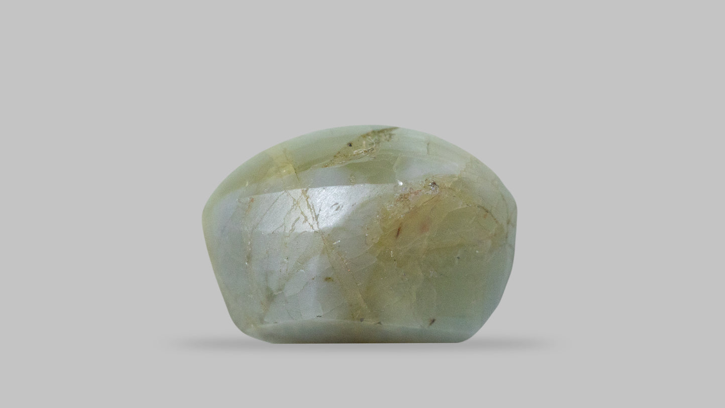 Natural Cat'S Eye (Lehsuniya) 7.67 Carats