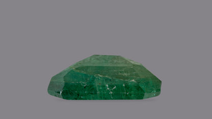 Natural Zambian Emerald (Panna) 4.01 Carats