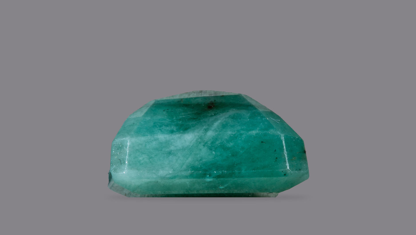 Natural Zambian Emerald (Panna) 6.10 Carats