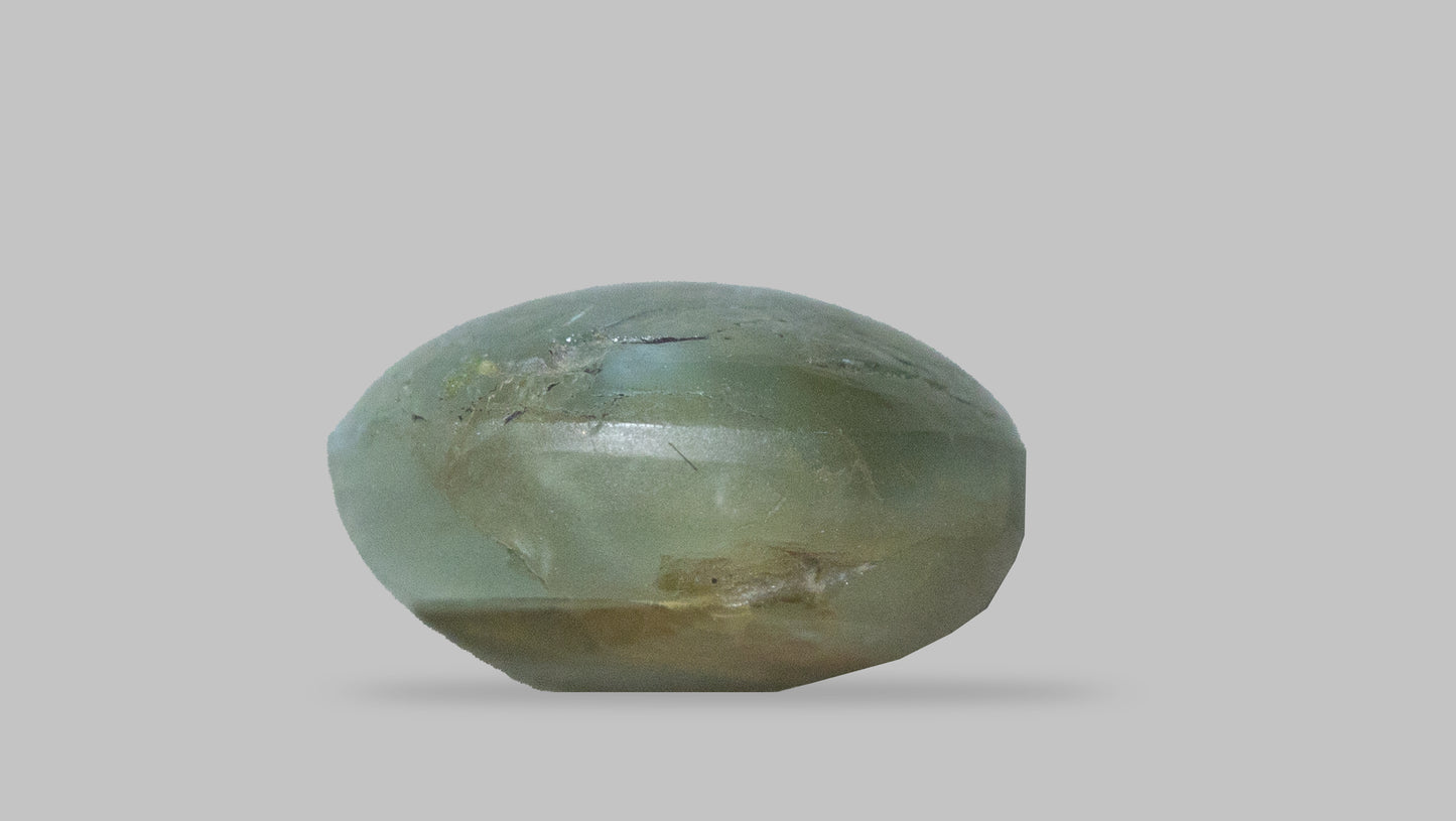 Natural Cat'S Eye (Lehsuniya) 2.97 Carats