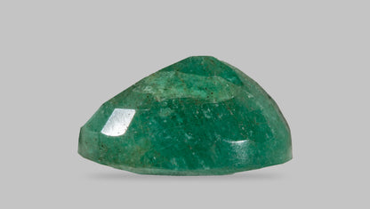 Natural Zambian Emerald (Panna) 7.13 Carats
