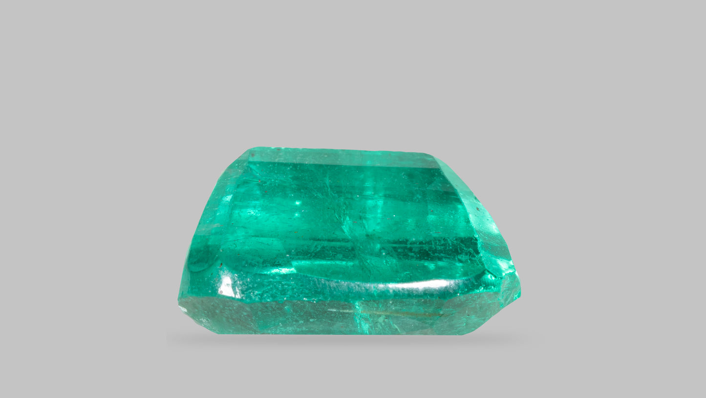 Natural Zambian Emerald (Panna) 4.48 Carats