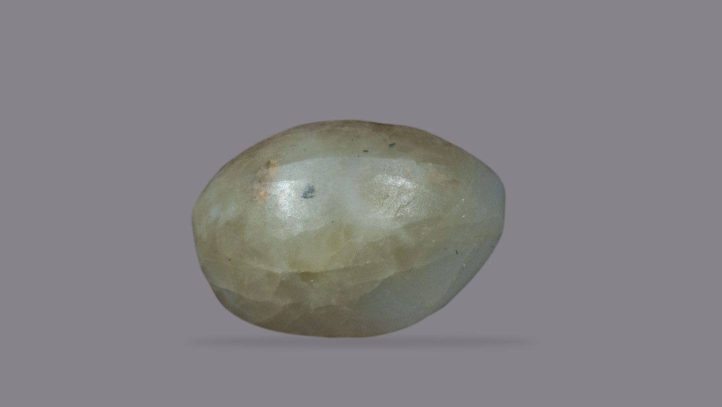 Natural Cat'S Eye (Lehsuniya) 4.72 Carats