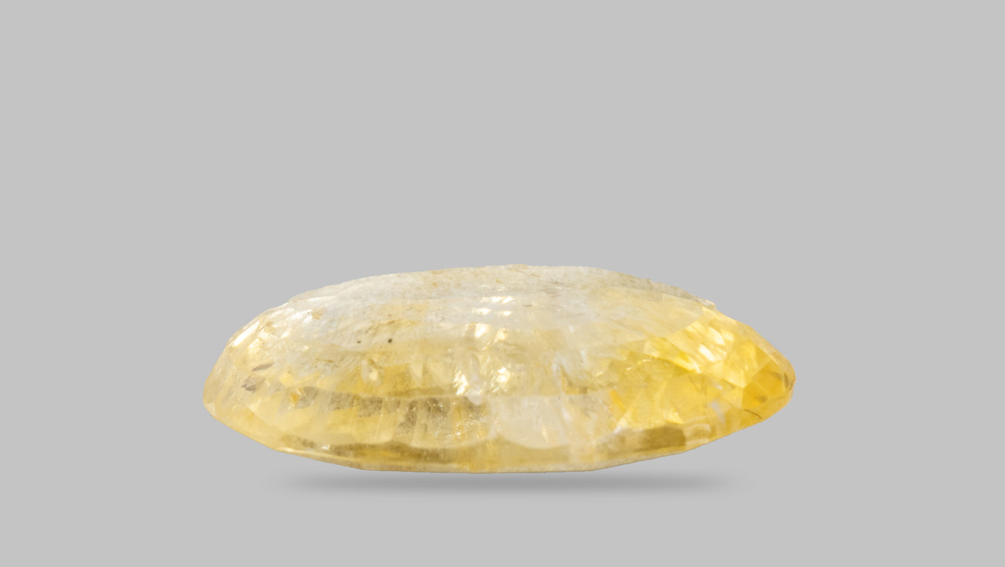 Natural Yellow Sapphire (Pukhraj) 5.67 Carats