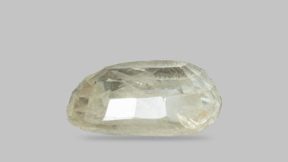 Natural Yellow Sapphire (Pukhraj) 6.75 Carats
