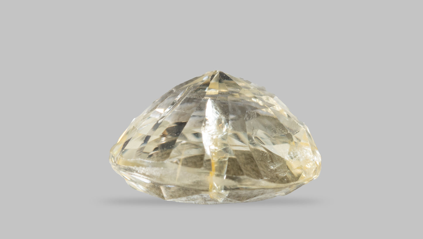Natural Yellow Sapphire (Pukhraj) 3.49 Carats