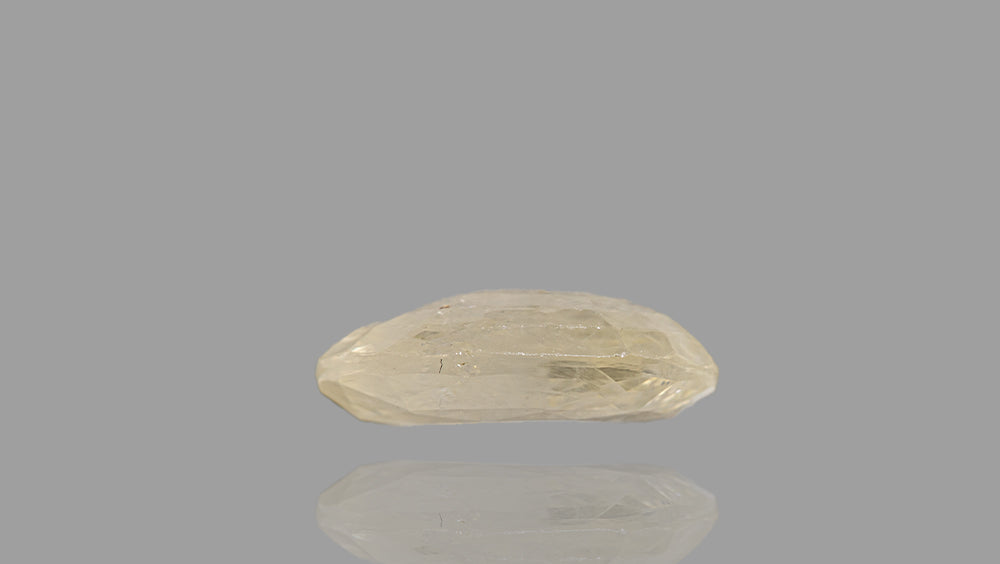 Natural Yellow Sapphire (Pukhraj) 5.65 Carats