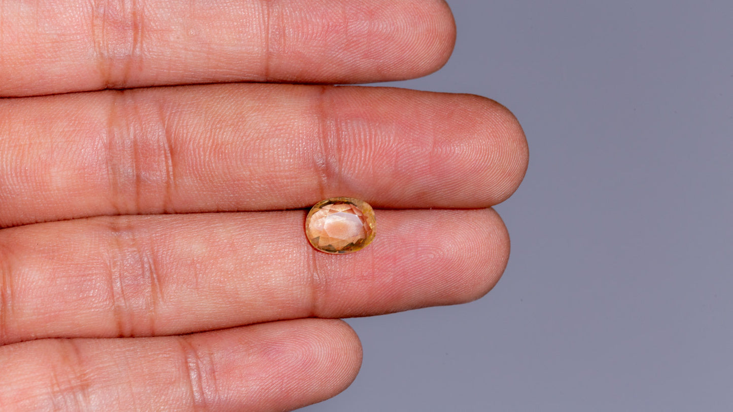 Natural Yellow Sapphire (Pukhraj) 3.38 Carats