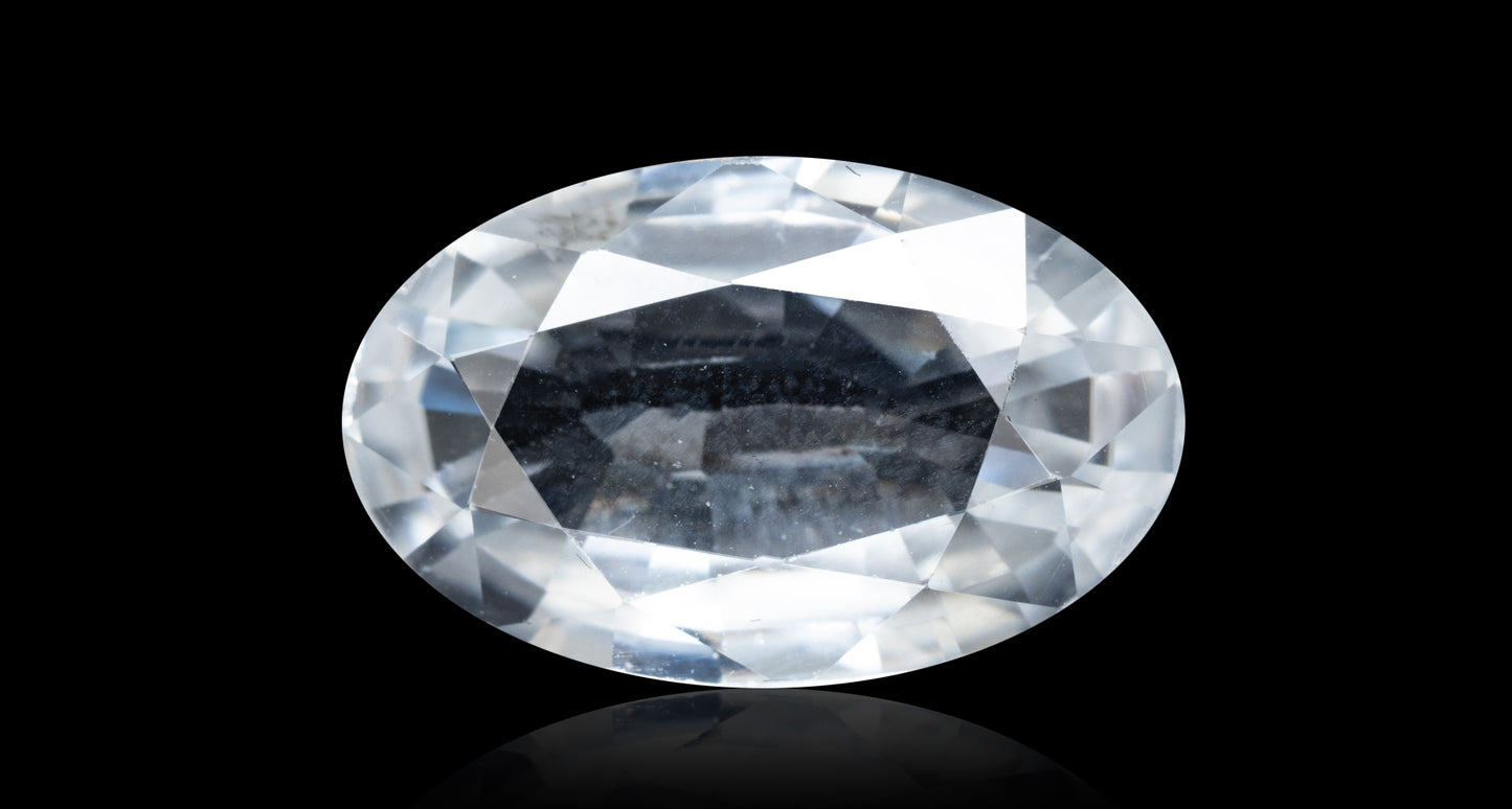 NATURAL ZIRCON 6.90  CARATS