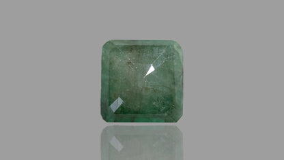 Minor Oil Natural Zambian Emerald (Panna) 15.45 Carats