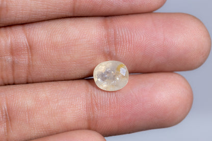 Natural Yellow Sapphire (Pukhraj) 4.36 Carats