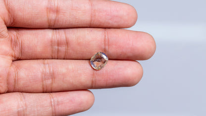 NATURAL PITAMBARI 3.61 CARATS