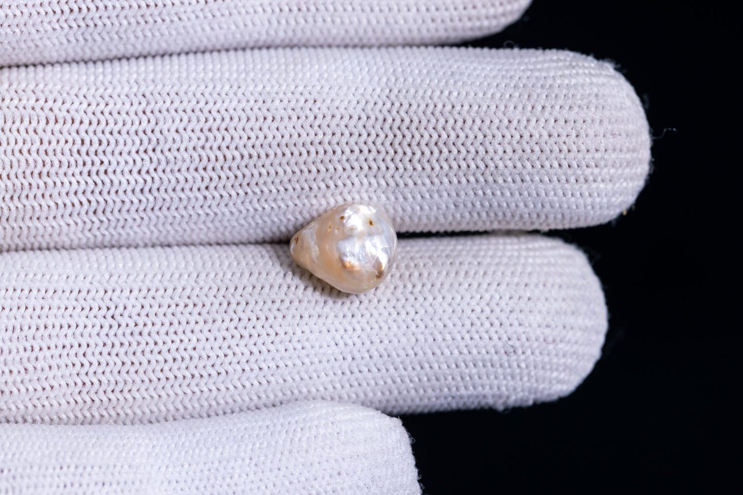 Natural Basra Pearl (Moti) 4.59 Carats