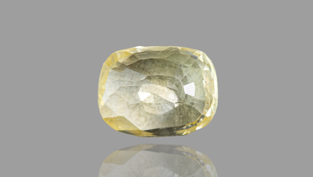 NATURAL YELLOW SAPPHIRE (PUKHRAJ) 2.99 CARATS