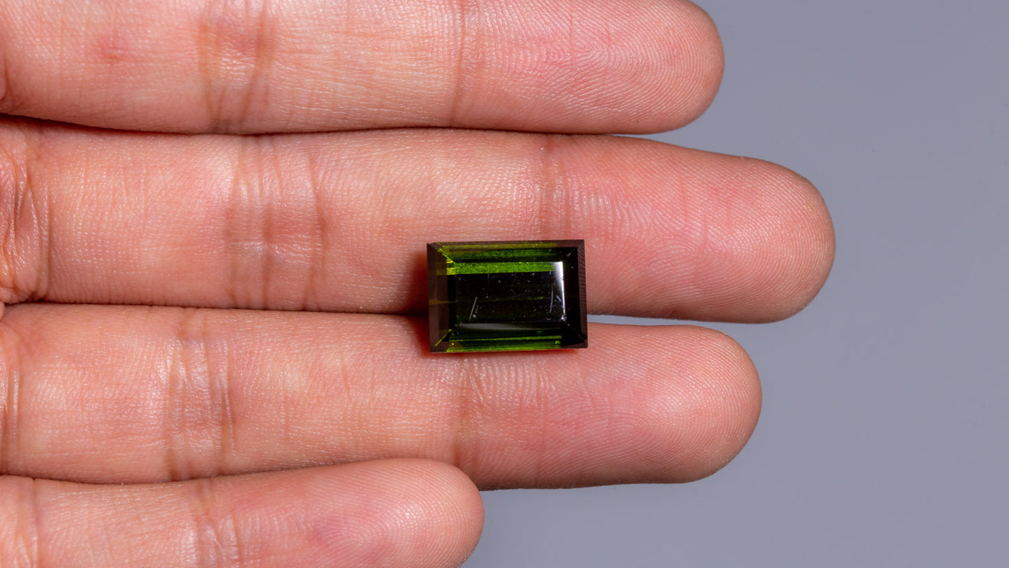 NATURAL TOURMALINE 14.34 CARAT