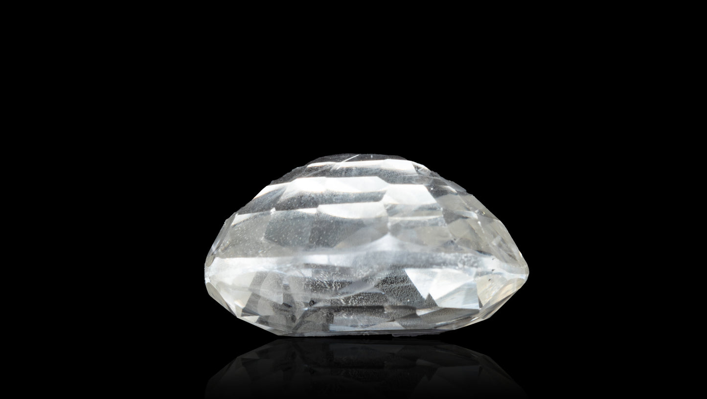 NATURAL WHITE SAPPHIRE 4.83  CARATS