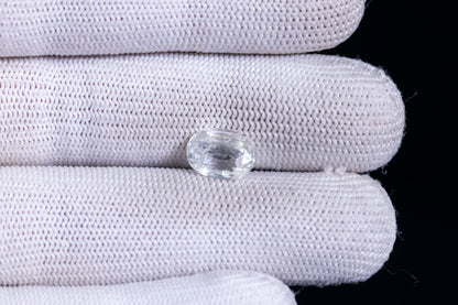 NATURAL WHITE SAPPHIRE  4.55 CARATS