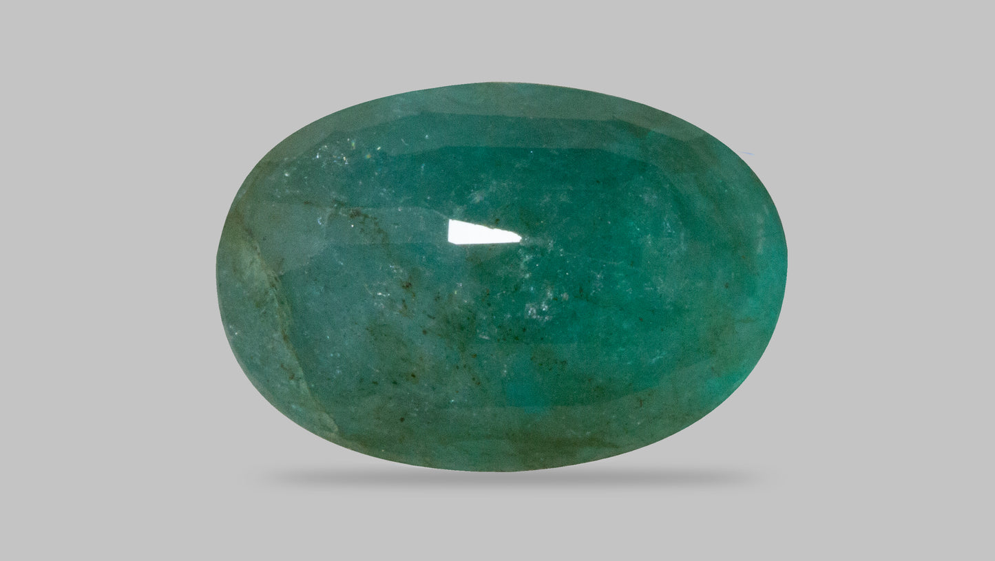 Minor Oil Natural Zambian Emerald (Panna) 5.07 Carats