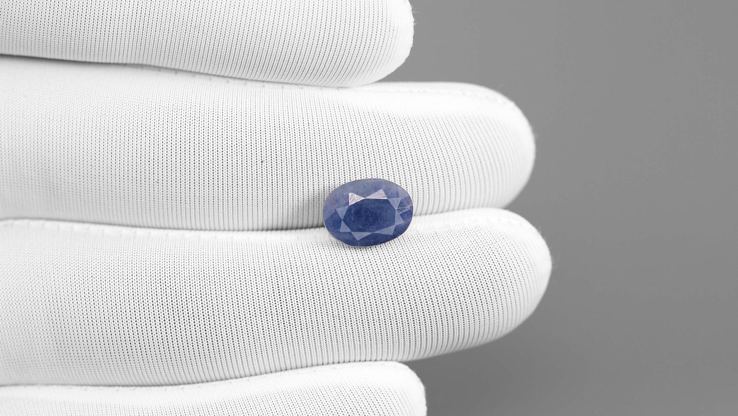 Natural Blue Sapphire (Neelam) 4.54 Carats