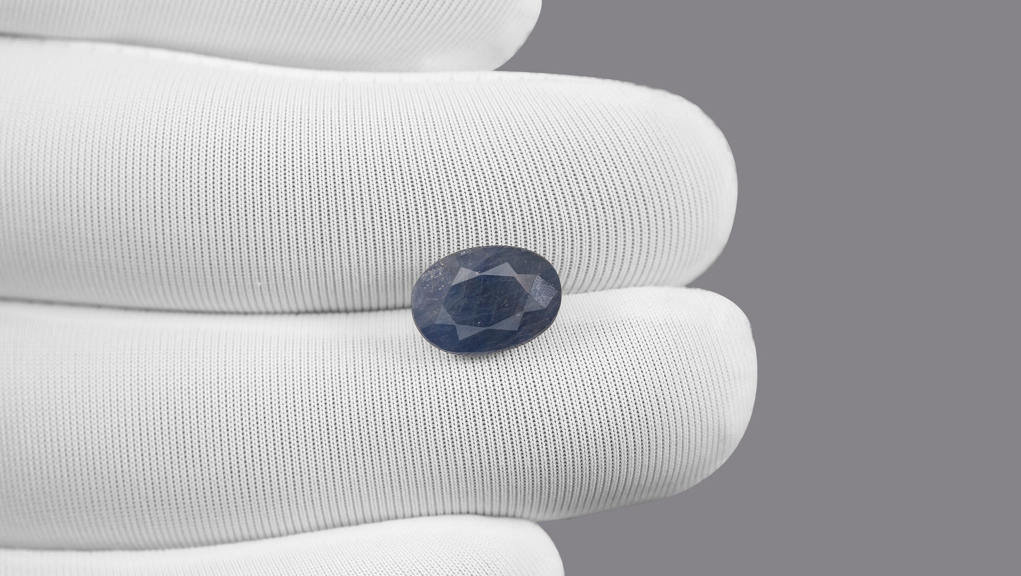 Natural Blue Sapphire (Neelam) 4.78 Carats