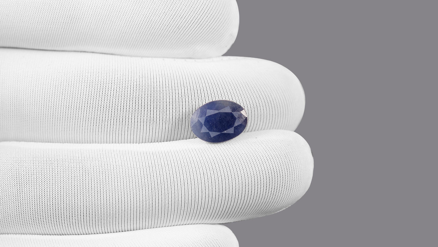 Natural Blue Sapphire (Neelam) 4.89 Carats