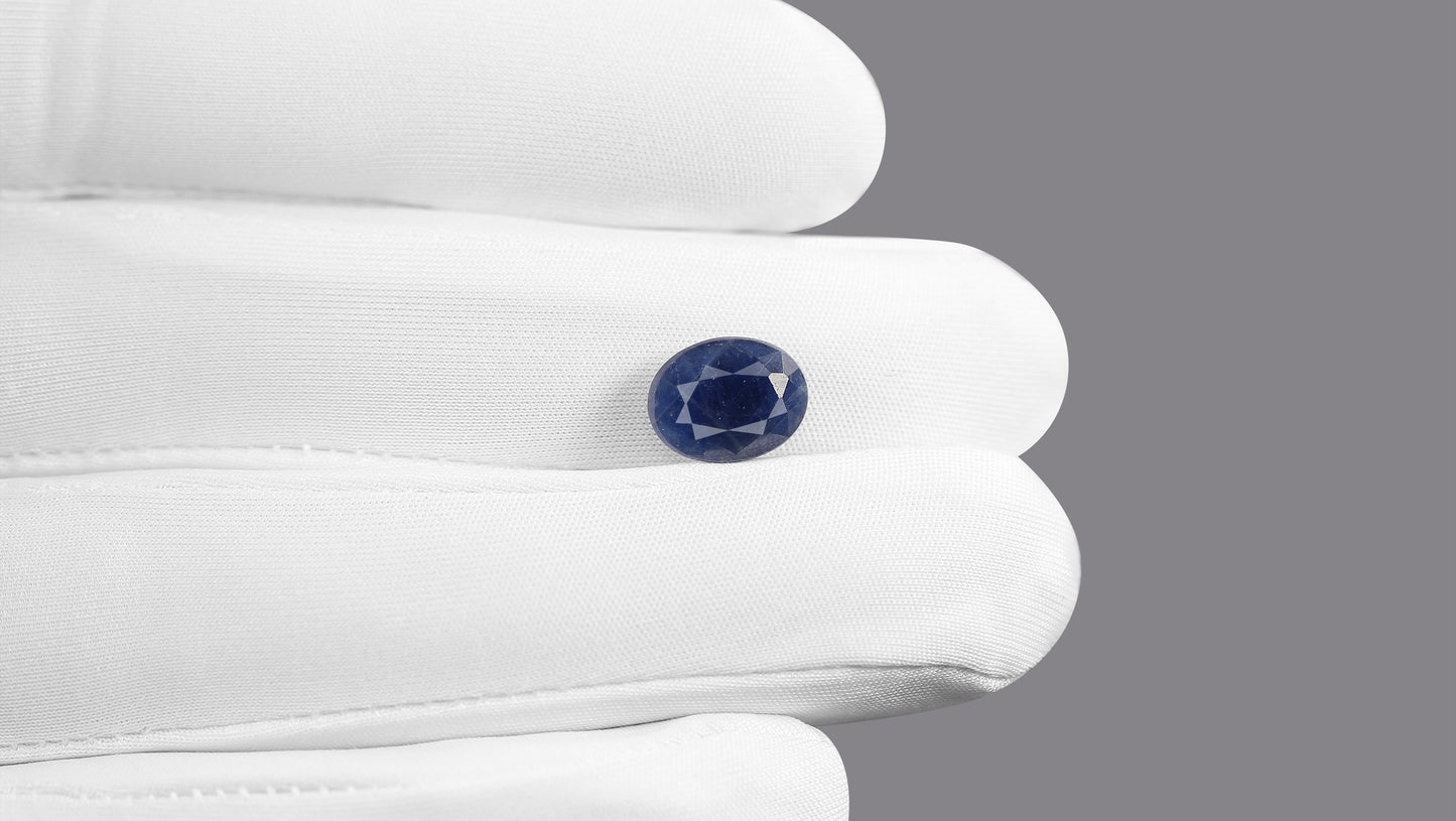 Natural Blue Sapphire (Neelam) 4.22 Carats