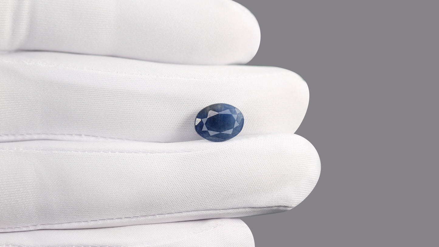 Natural Blue Sapphire (Neelam) 4.12 Carats