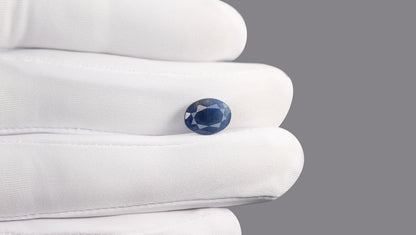Natural Blue Sapphire (Neelam) 4.12 Carats