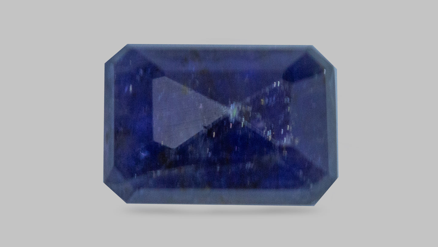 NATURAL IOLITE(NEELI) 3.21 CARATS
