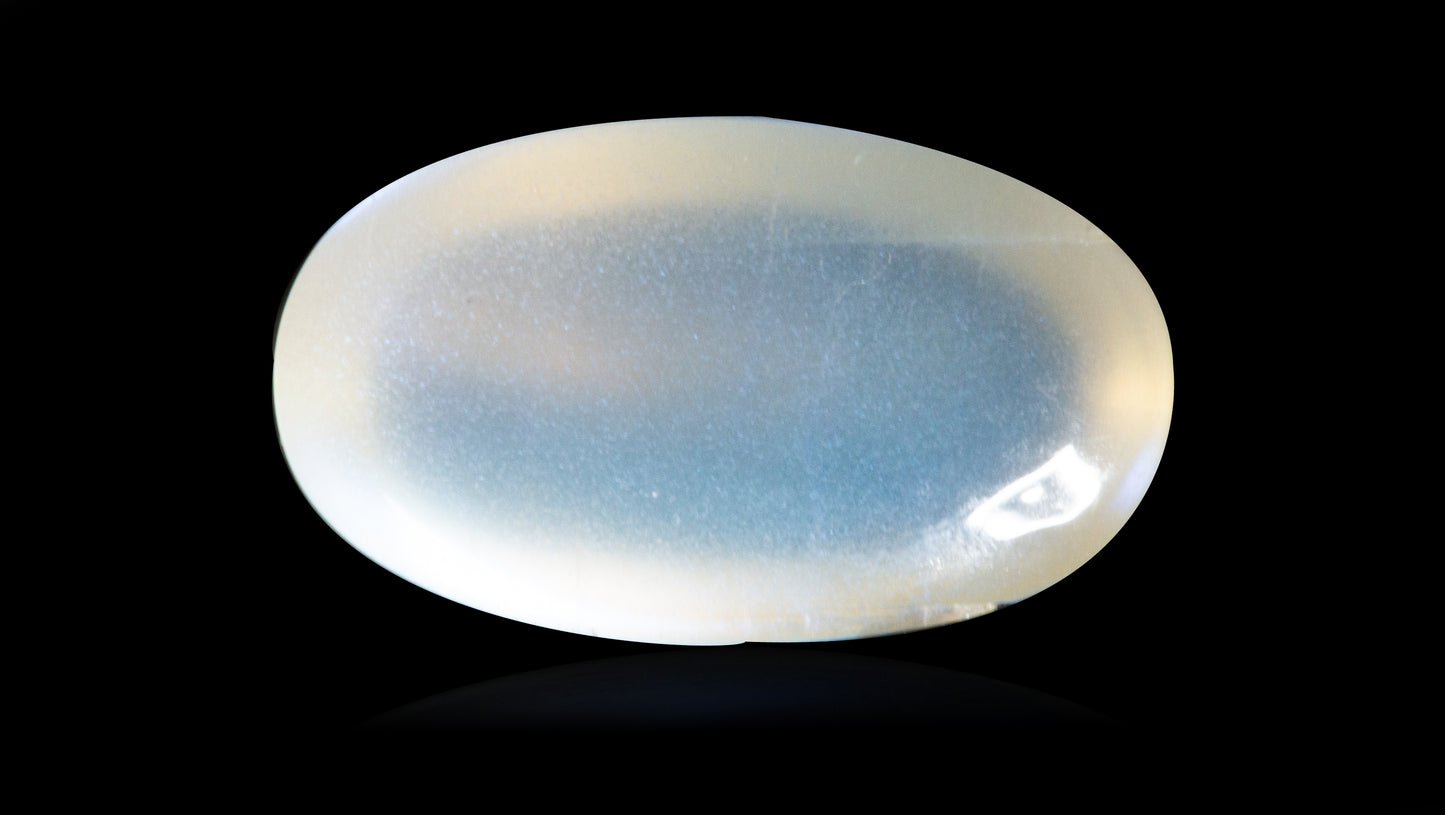 NATURAL MOONSTONE 8.90 CARATS