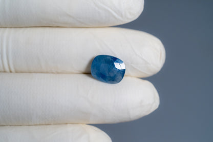 NATURAL BLUE SAPPHIRE (NEELAM) 5.77 CARATS