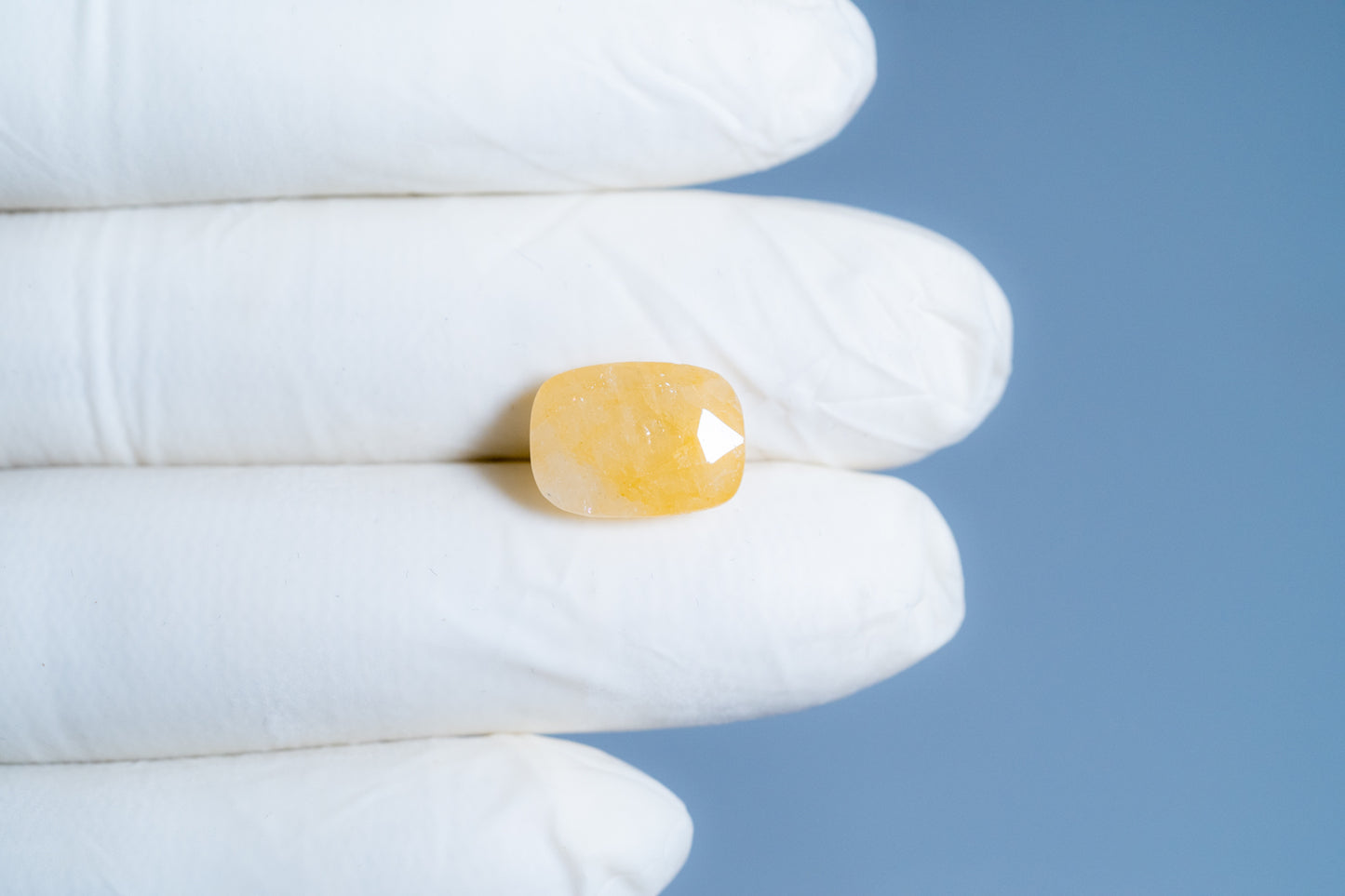 Natural Yellow Sapphire (Pukhraj) 10.91 Carats