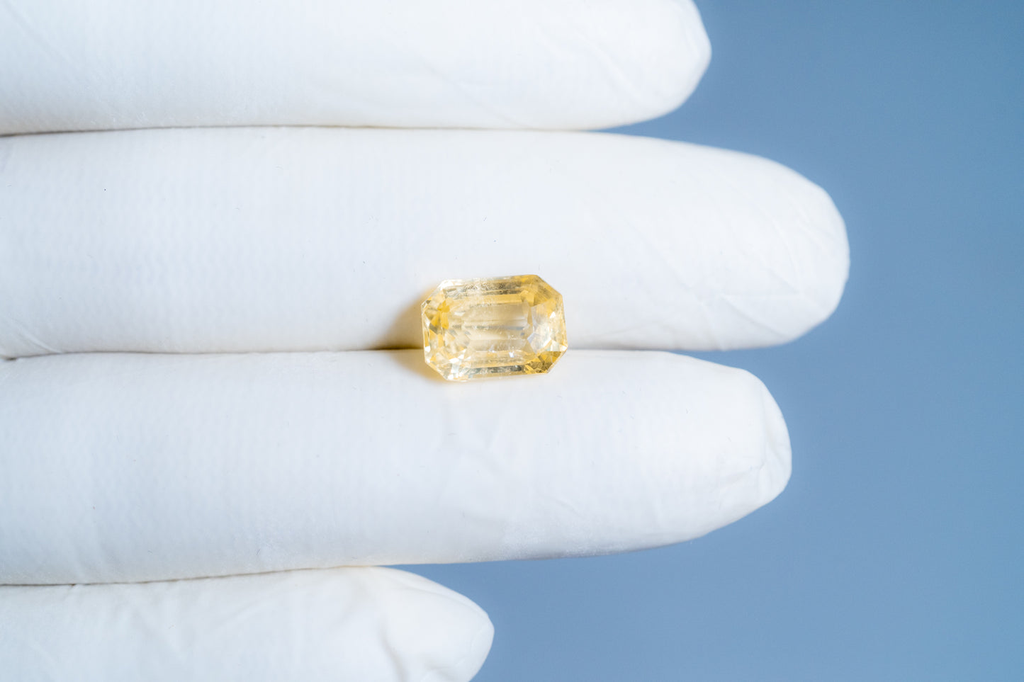 Natural Yellow Sapphire (Pukhraj) 7.95 Carats