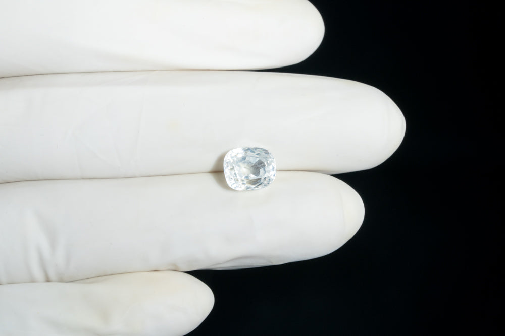 NATURAL ZIRCON 5.31 CARATS
