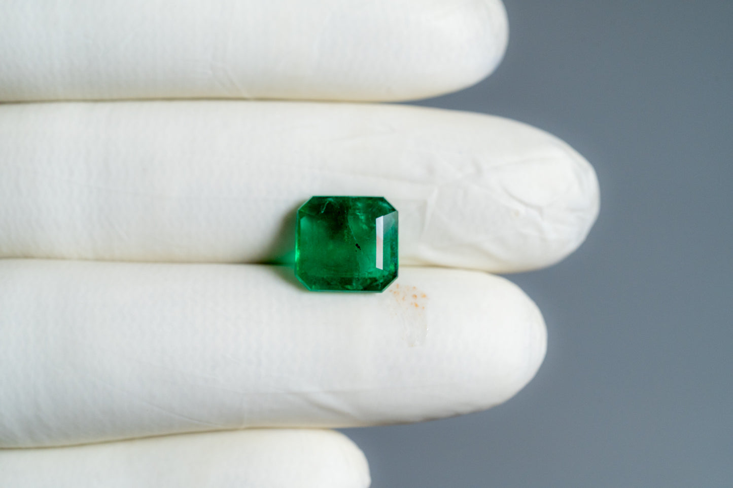 Natural Zambian Emerald (Panna) 4.76 Carats