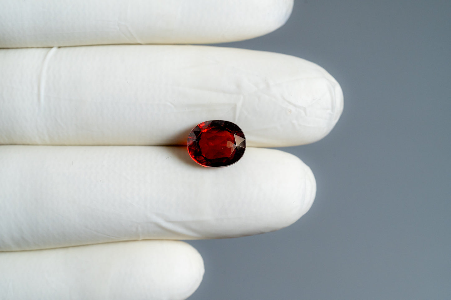 NATURAL HESSONITE (GOMED) 4.95 CARATS