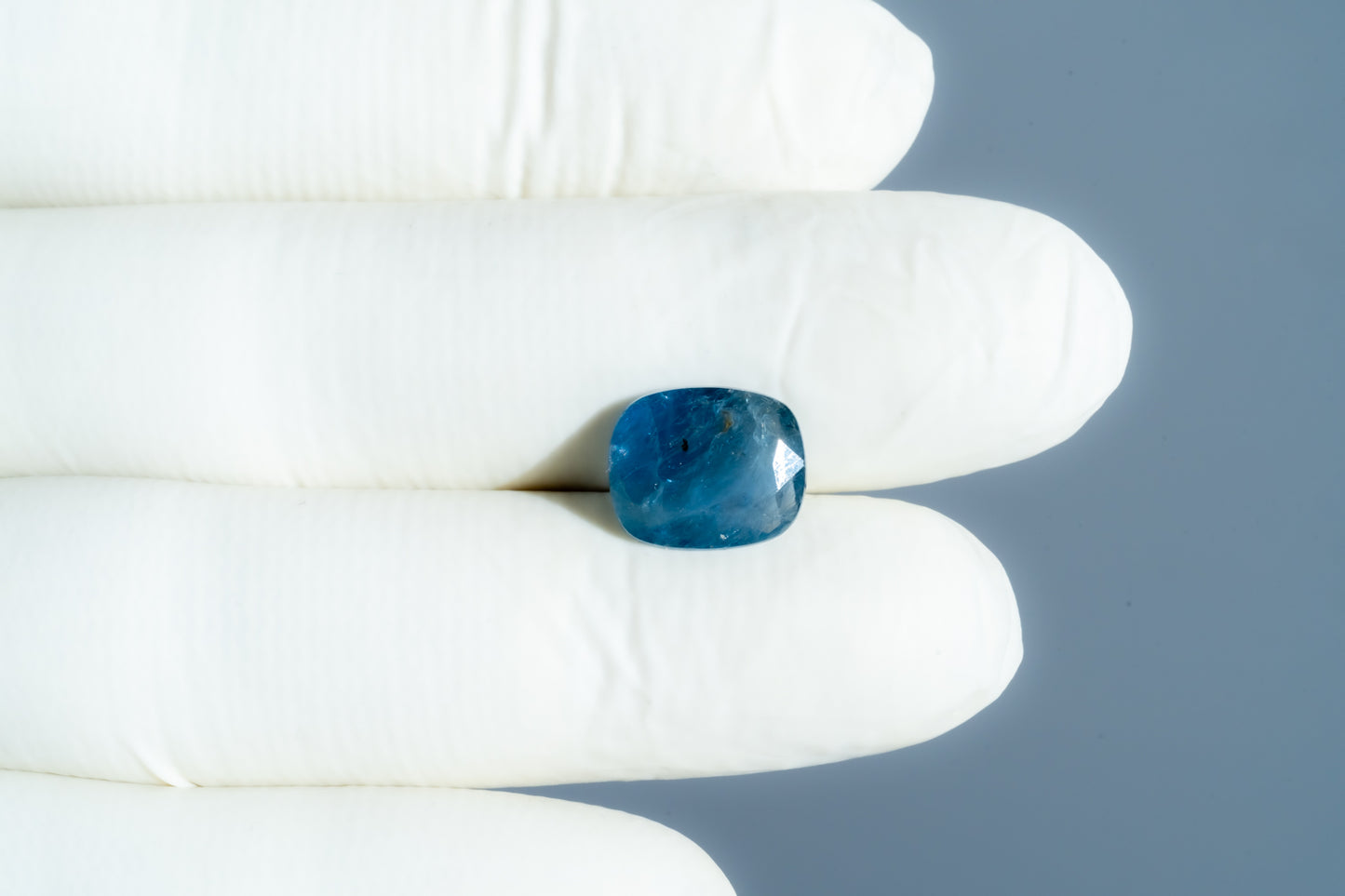 Natural Blue Sapphire (Neelam) 5.31 Carats