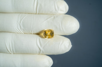 Natural Yellow Sapphire (Pukhraj) 5.26 Carats