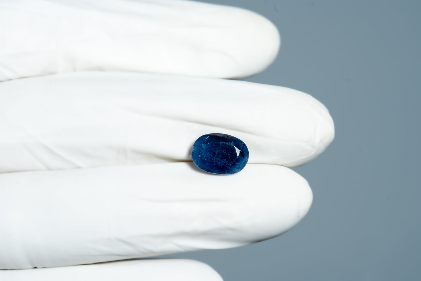 NATURAL BLUE SAPPHIRE (NEELAM) 4.54 CARATS
