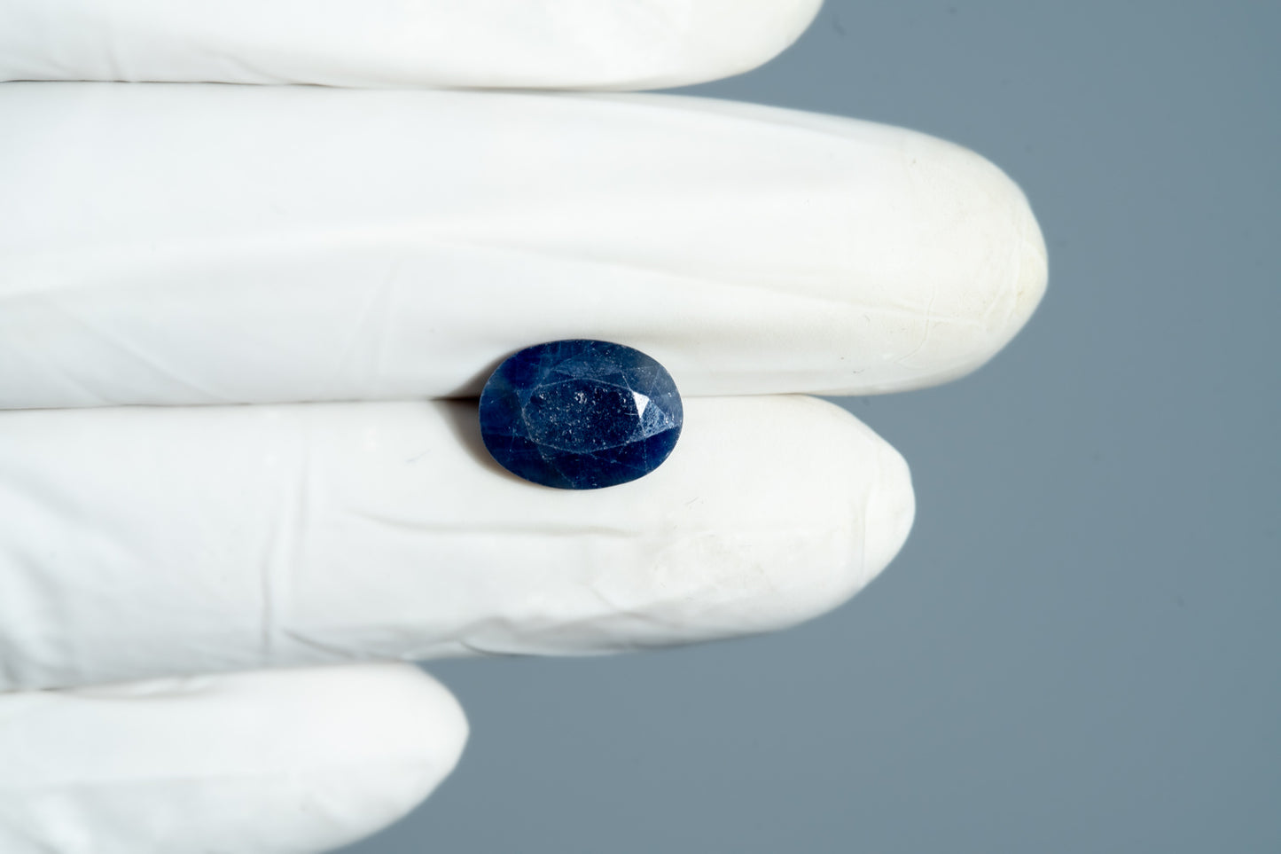 Natural Blue Sapphire (Neelam) 5.20 Carats
